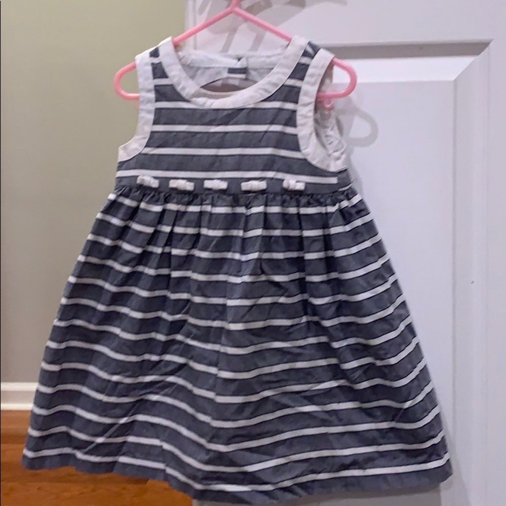 Little girls dress